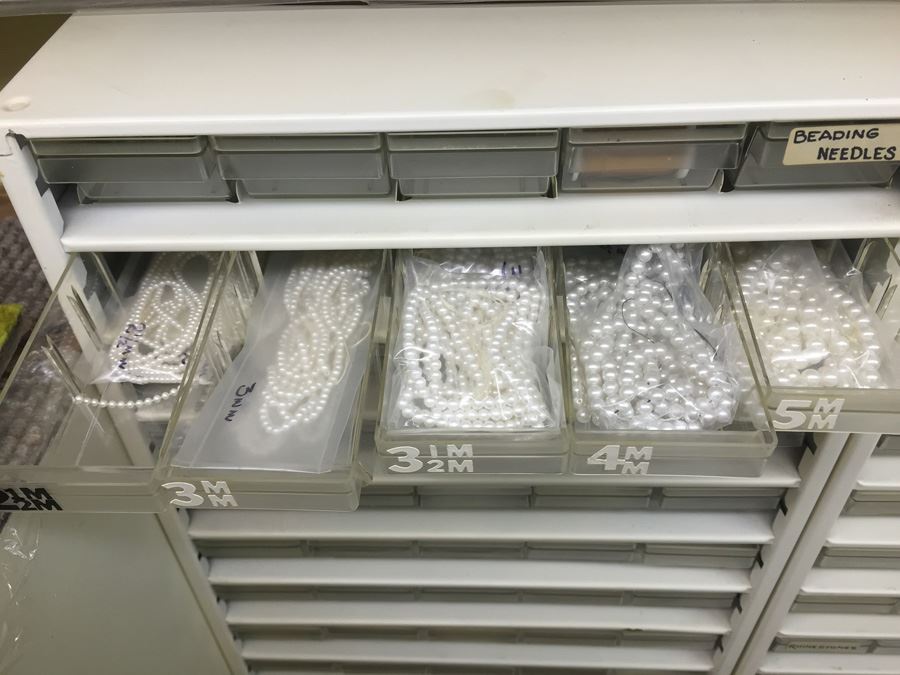 Metal Storage Bin Packed With Jewelry Making Beads [Photo 3]