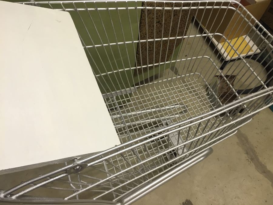 Shopping Cart With Hinged Table Mobile Work Bench [Photo 5]