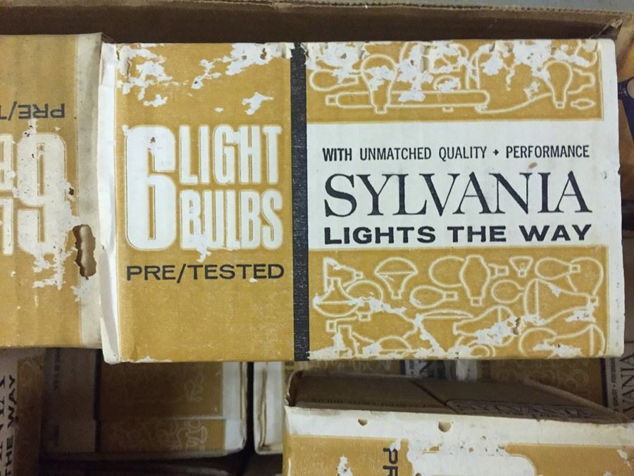 Light Bulb Lot [Photo 2]