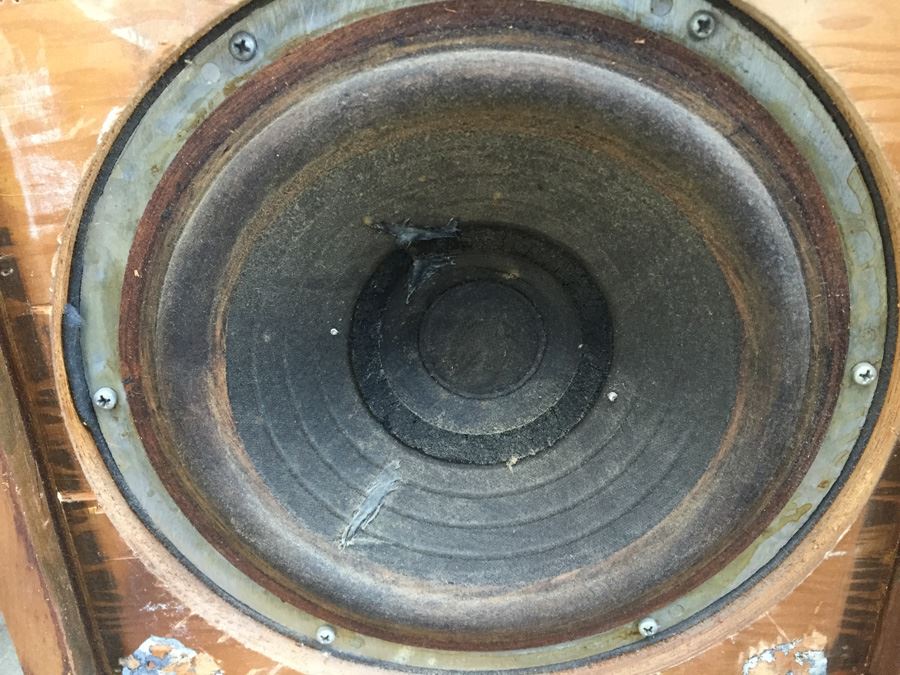 Acoustic Research AR-2 Speakers [Photo 9]