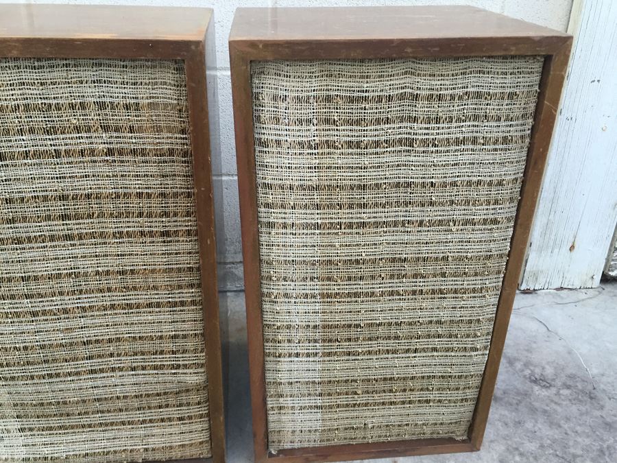 Acoustic Research AR-2 Speakers [Photo 5]