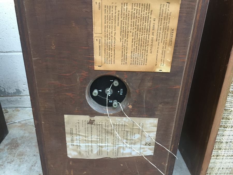 Acoustic Research AR-2 Speakers [Photo 6]