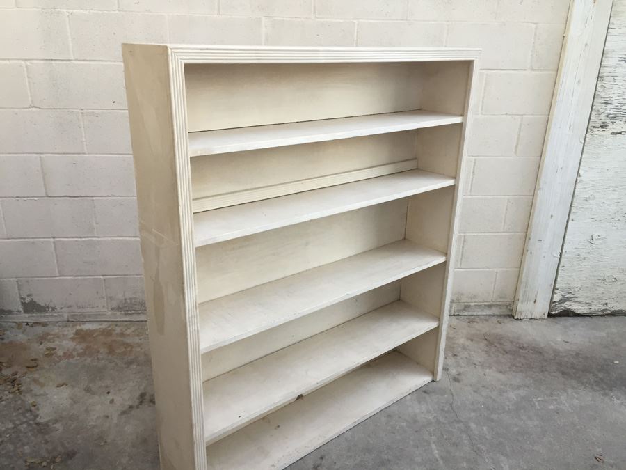 Vintage Bookshelf [Photo 6]