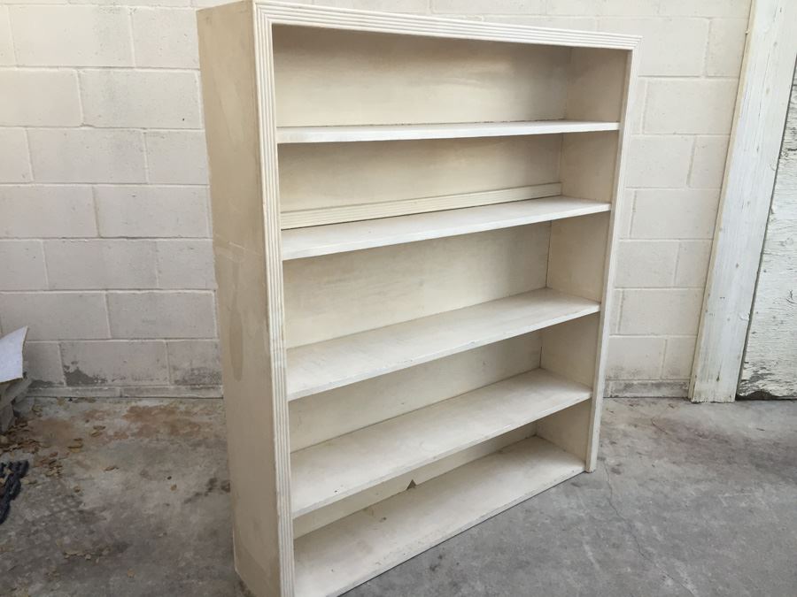 Vintage Bookshelf [Photo 5]