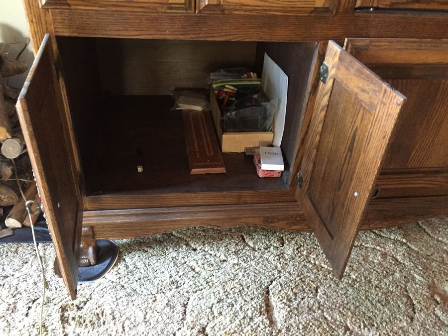 Wooden Cabinet Entertainment Center Ball And Claw Feet (Empty) [Photo 9]