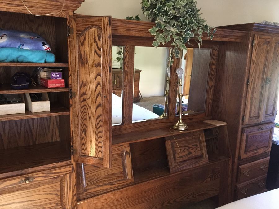 2-Piece Bedroom Set - Dresser And Headboard (Does Not Include Bed) [Photo 14]