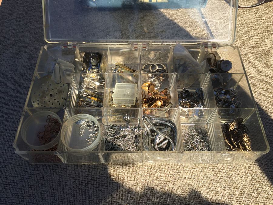 Plastic Bin Of Jewelery Making Parts [Photo 4]