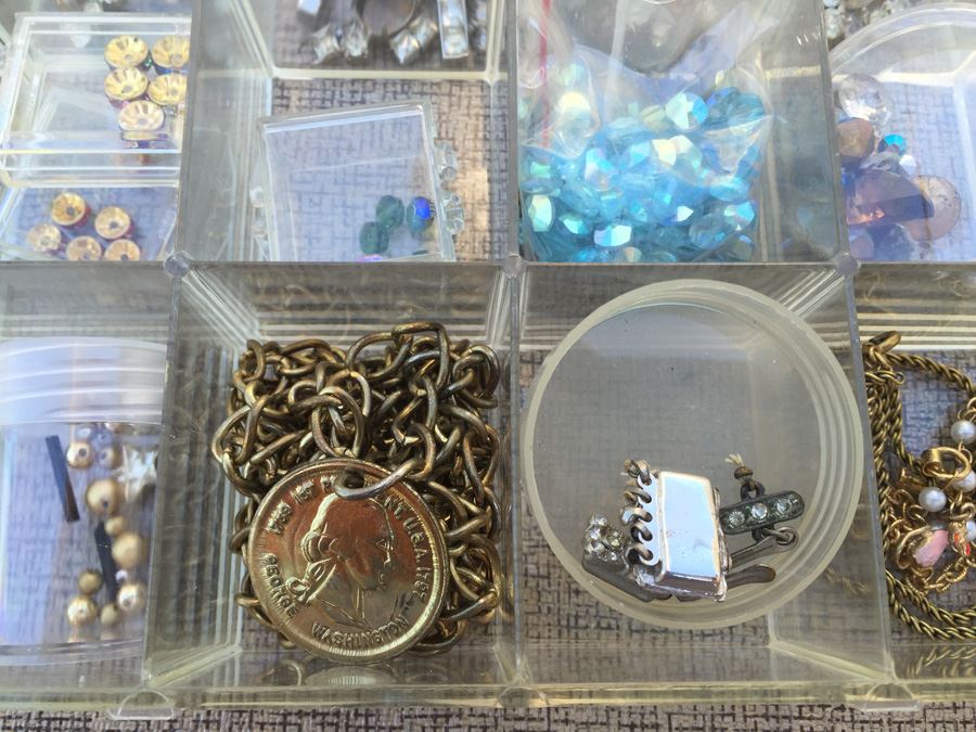 Plastic Bin Of Jewelery Making Parts [Photo 8]