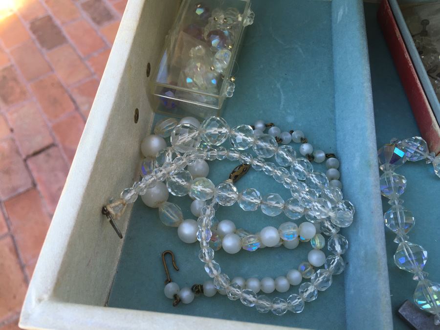 Vintage Jewelry Box Filled With Jewelry And Several Watches [Photo 13]