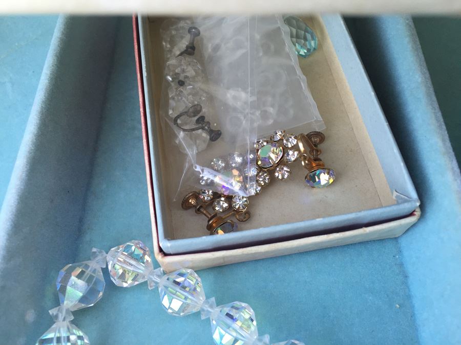Vintage Jewelry Box Filled With Jewelry And Several Watches [Photo 12]