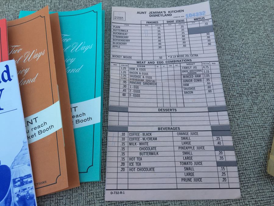 DISNEY Epherma Lot [Photo 9]