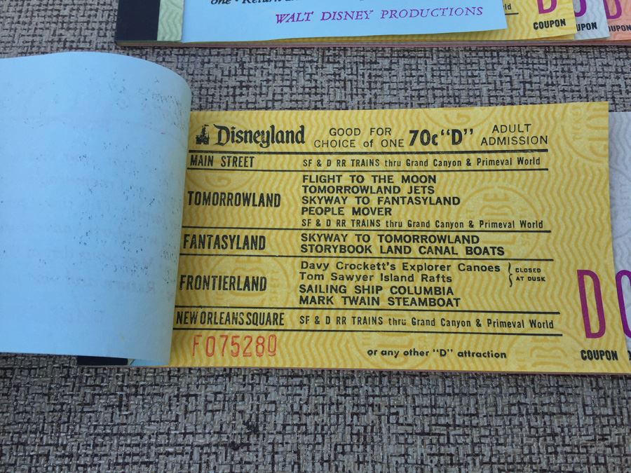 Huge Lot Of Collectible DISNEYLAND Admission Ticket Books [Photo 3]