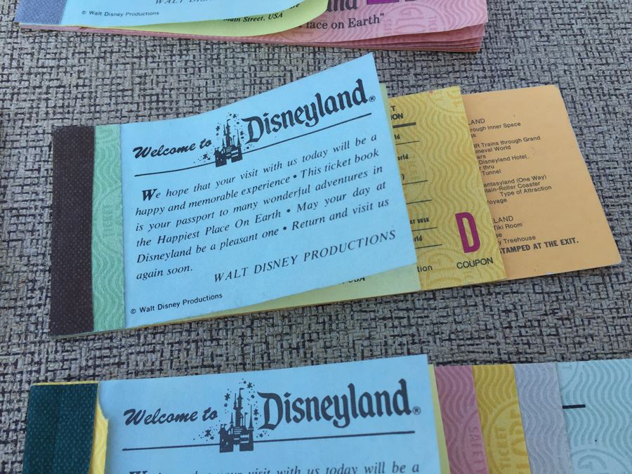 Huge Lot Of Collectible DISNEYLAND Admission Ticket Books [Photo 12]