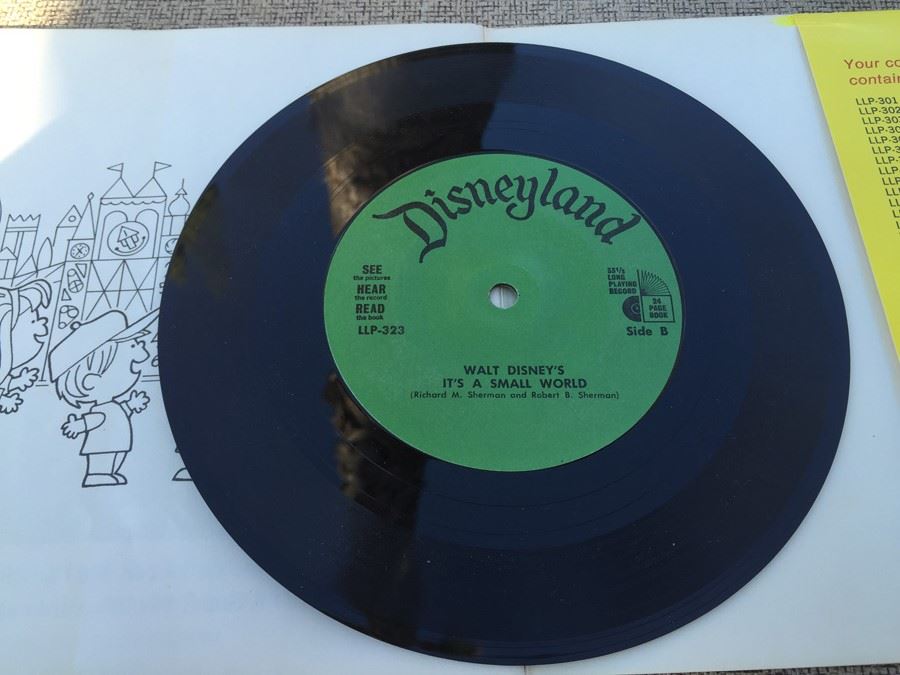 1968 Walt Disney's 'It's A Small World' 24 Page Book With Record [Photo 5]