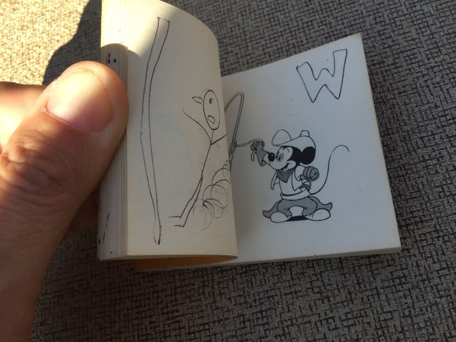 (3) Art Corner DISNEYLAND Flip Books Of Mickey Mouse, Pluto & Chip & Dale [Photo 12]