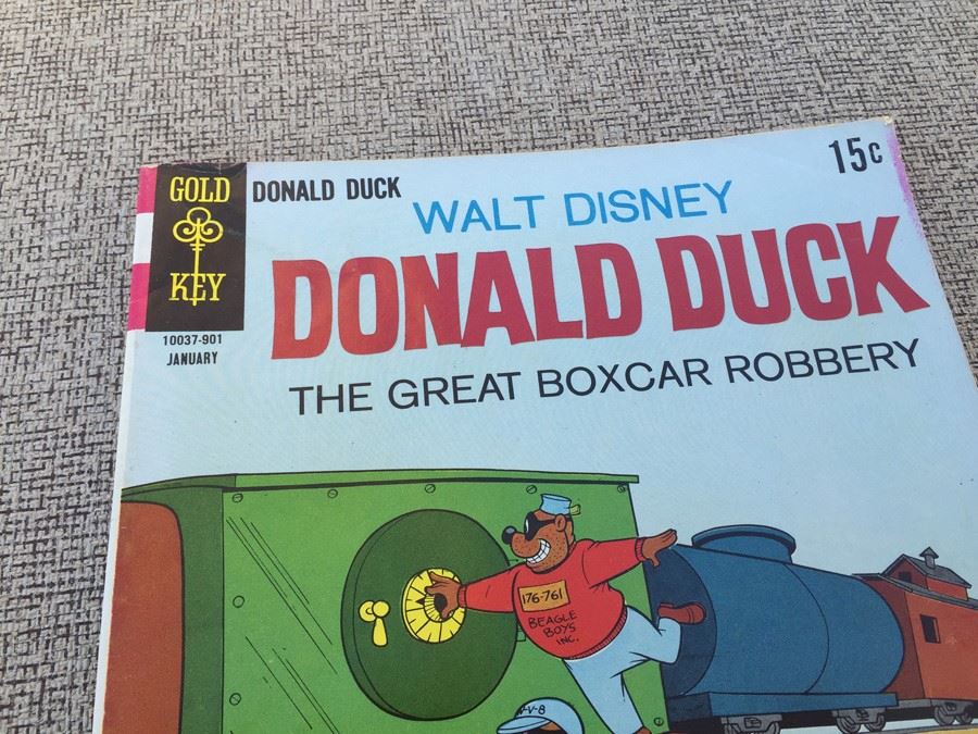 Donald Duck (Gold Key/Whitman) #123 Comic Book [Photo 3]