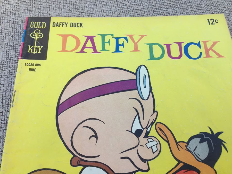 Daffy Duck (Gold Key / Whitman) #53 Comic Book [Photo 2]