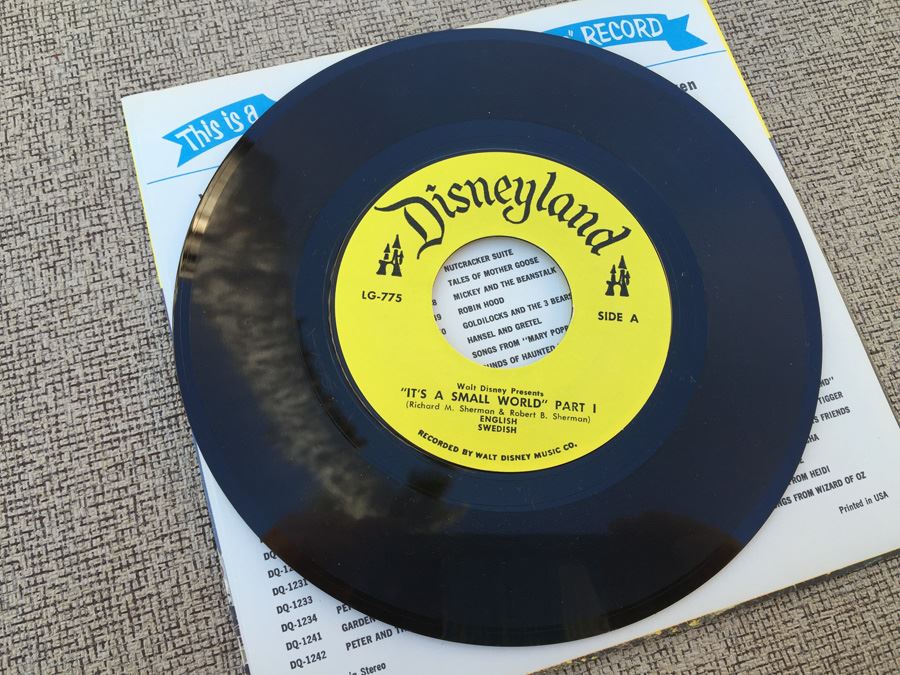 Disneyland Record 'It's A Small World' 45 Record [Photo 3]