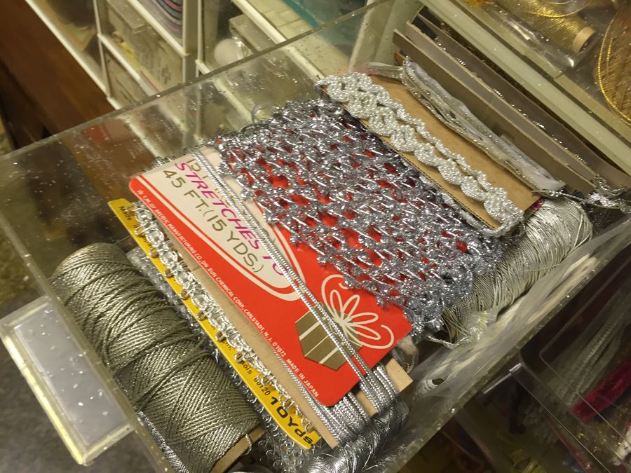 Huge Arts & Craft Supply Lot With Retro Sixties Storage Containers [Photo 10]