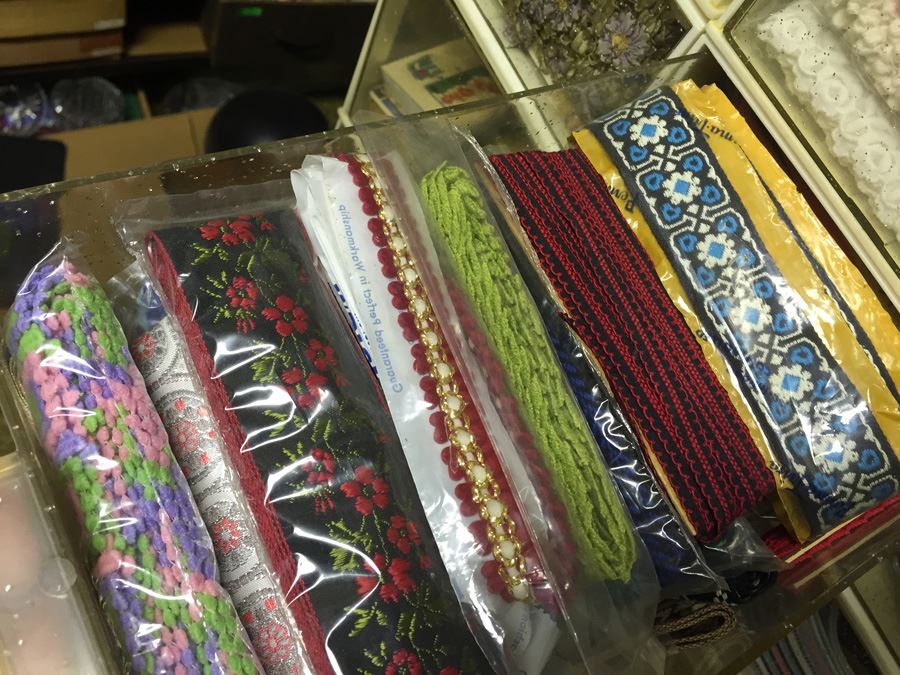 Huge Arts & Craft Supply Lot With Retro Sixties Storage Containers [Photo 25]