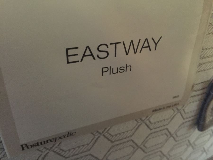 Posturepedic Eastway Plush Mattress In Excellent Condition Retails $700 [Photo 8]