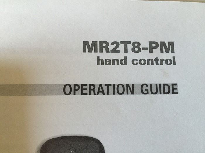 Lifestyles S-Cape Platform Adjustable Bed With Massage Controls And Remote Retails $1,300 [Photo 11]