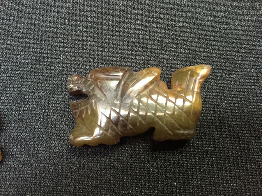 Carved Jade Figures [Photo 4]
