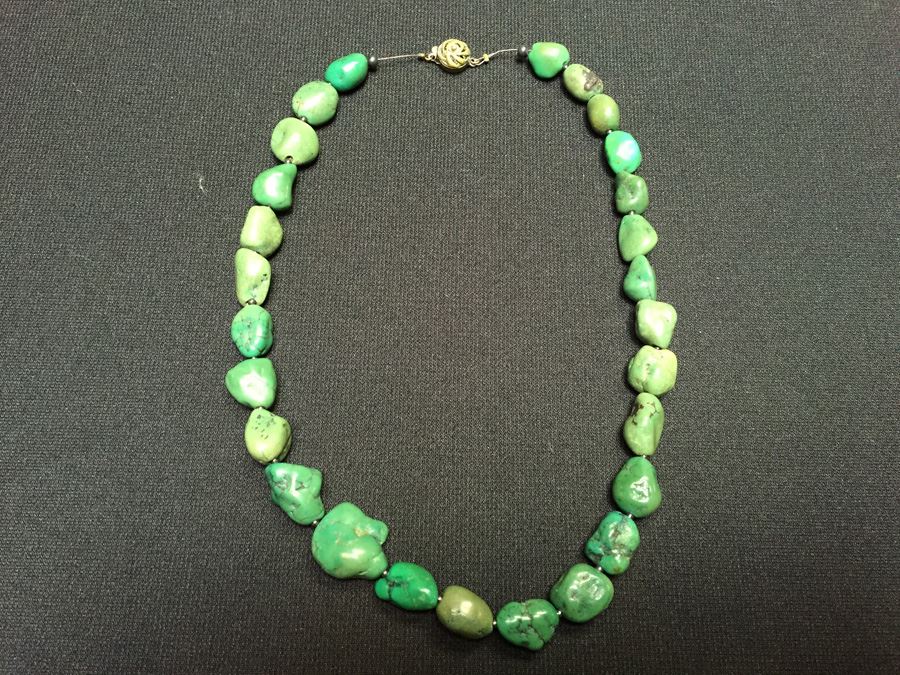 Vintage Turquoise Necklace [Photo 1]