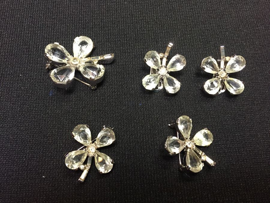 Vintage TRIFARI Jewelry Set [Photo 1]