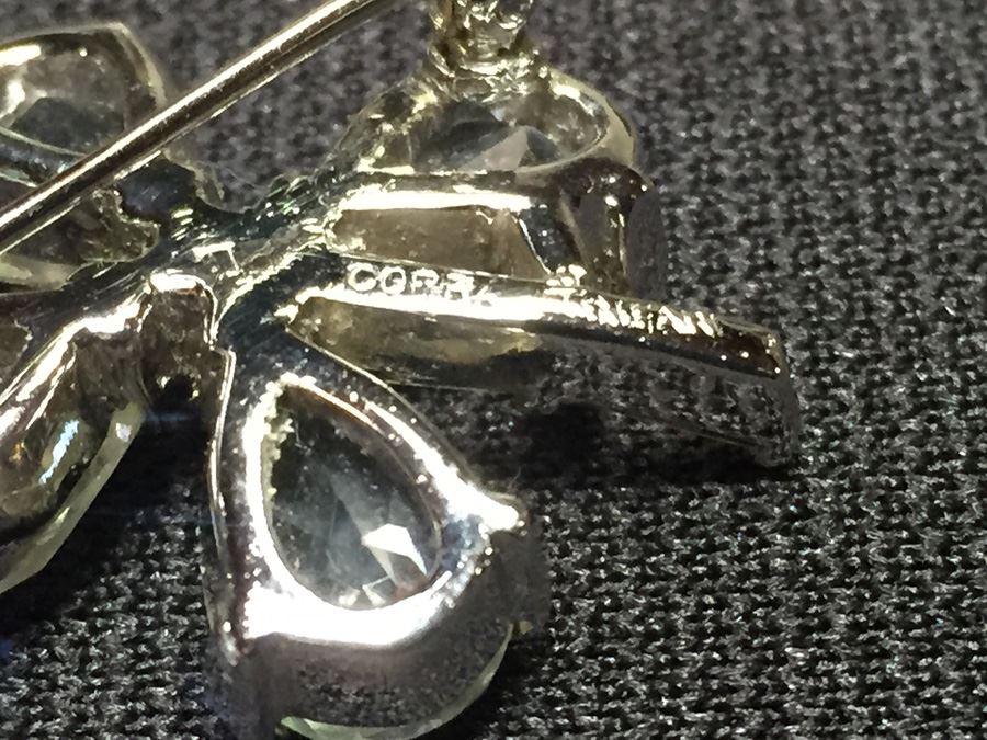 Vintage TRIFARI Jewelry Set [Photo 7]