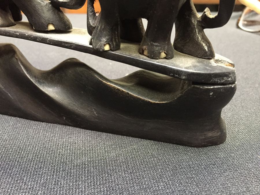 Ebony Carved Walking Elephants [Photo 9]
