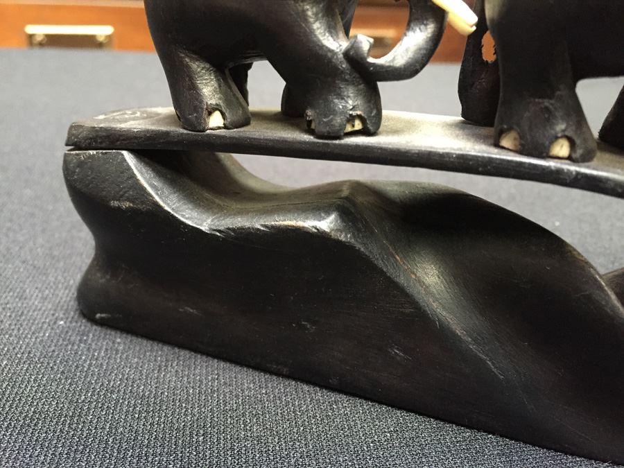 Ebony Carved Walking Elephants [Photo 7]