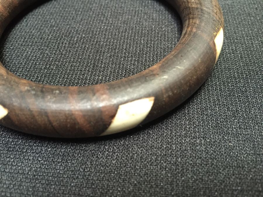 Wooden Bracelet [Photo 2]