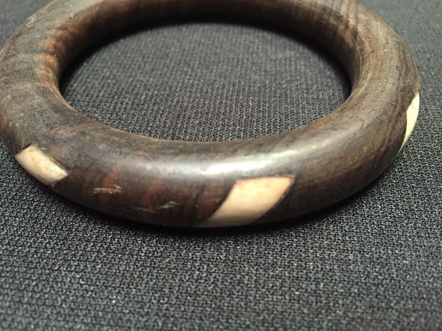 Wooden Bracelet [Photo 4]