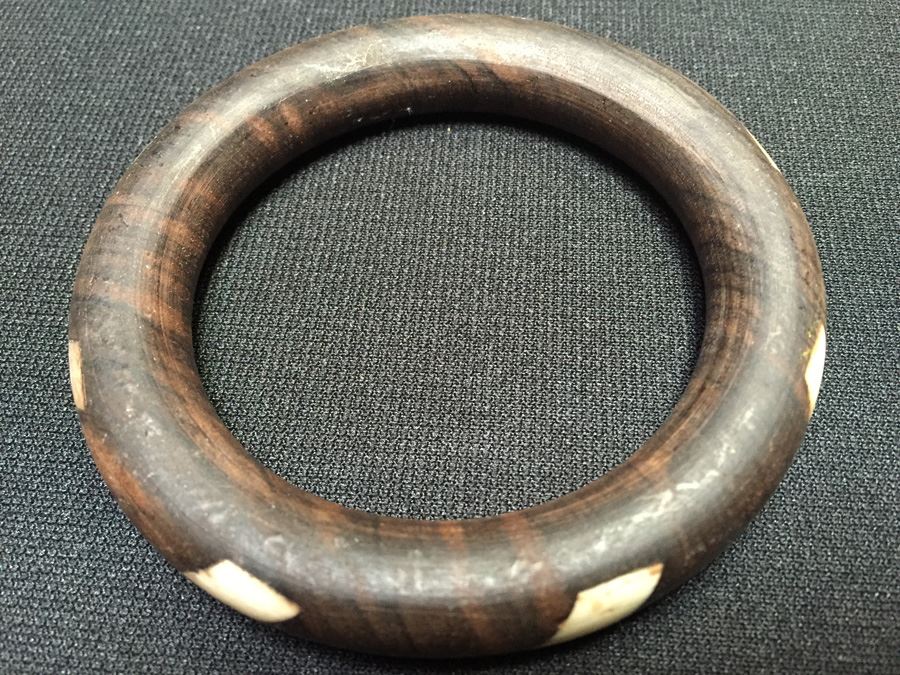 Wooden Bracelet [Photo 1]
