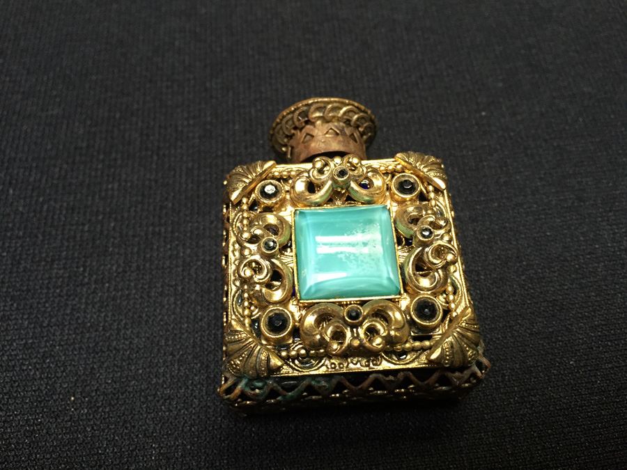 Ornate Perfume Bottle [Photo 5]
