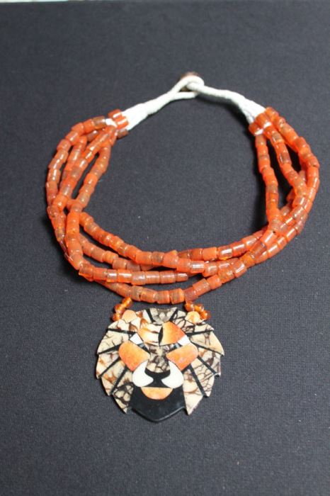 Lion Necklace [Photo 4]