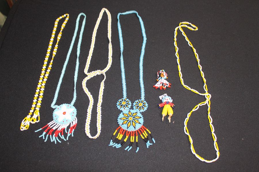 Native American Beaded Jewelry [Photo 2]