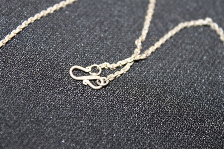 Necklace [Photo 5]