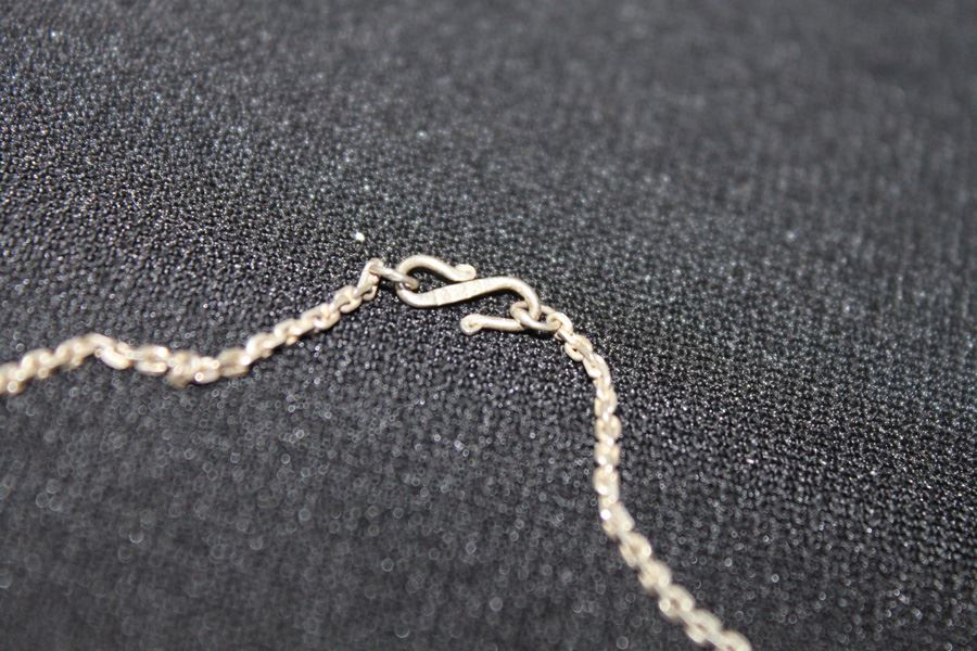 Necklace [Photo 4]