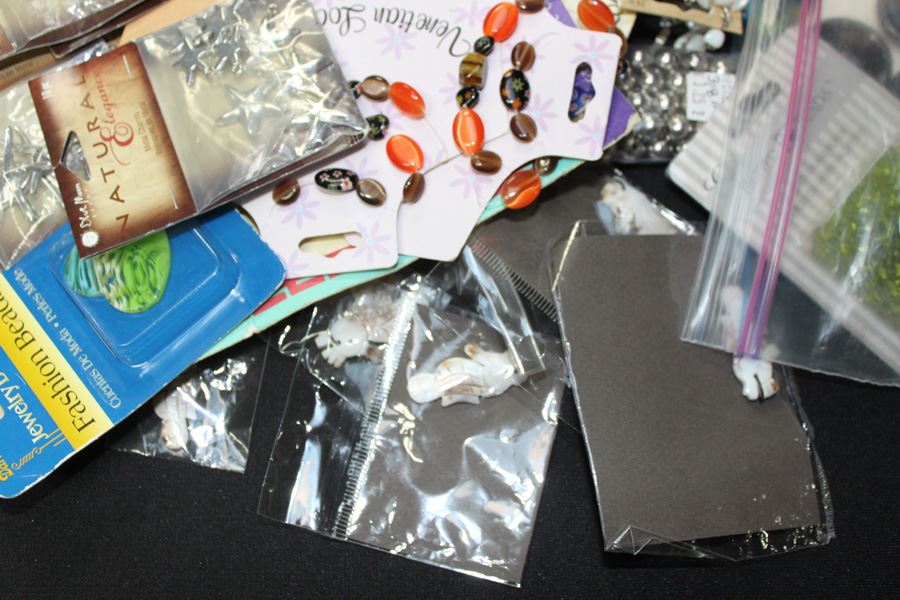 HUGE Lot Of New Findings And Beads [Photo 6]