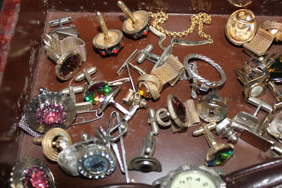Men's Jewelry Boxes Cufflinks, Watches And Various Items [Photo 7]
