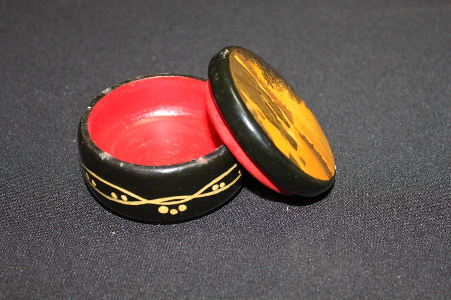 Hand Painted Wooden Box Signed [Photo 4]