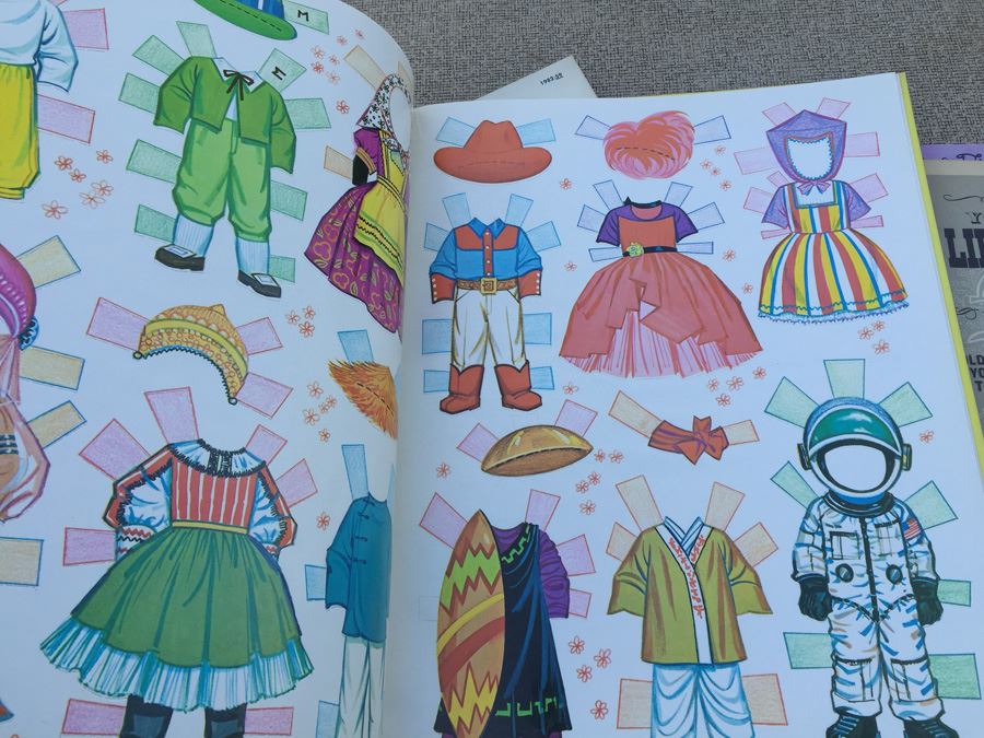 Walt Disney Ephemera Paper Dolls, Stickers, Cards & 1957 Disneyland Records Song Book [Photo 20]