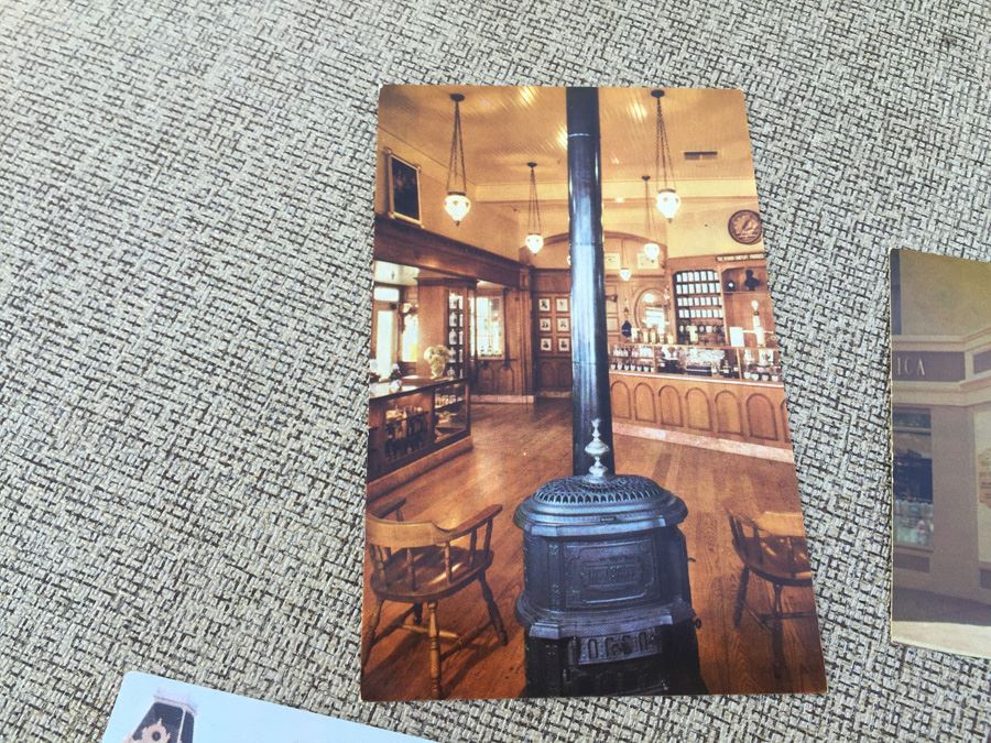 Vintage Disneyland Postcards [Photo 7]