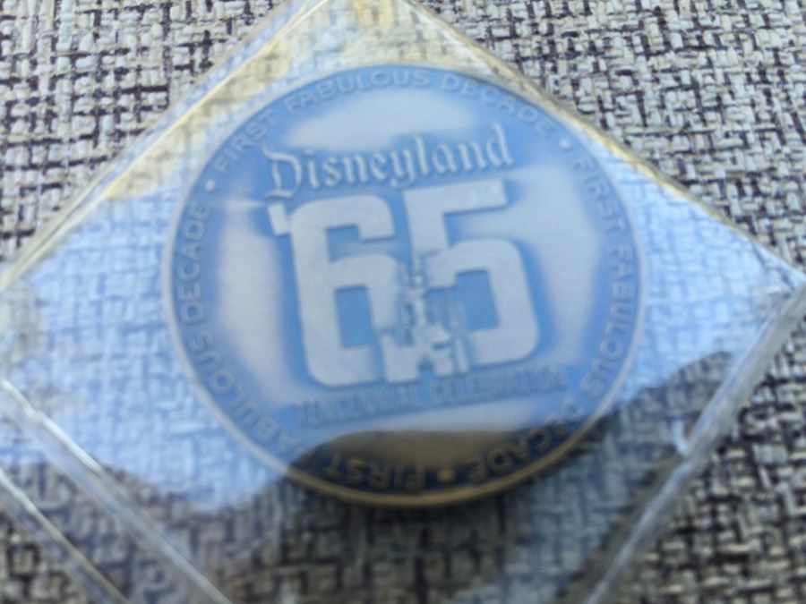 Disney Collectible Lot [Photo 19]