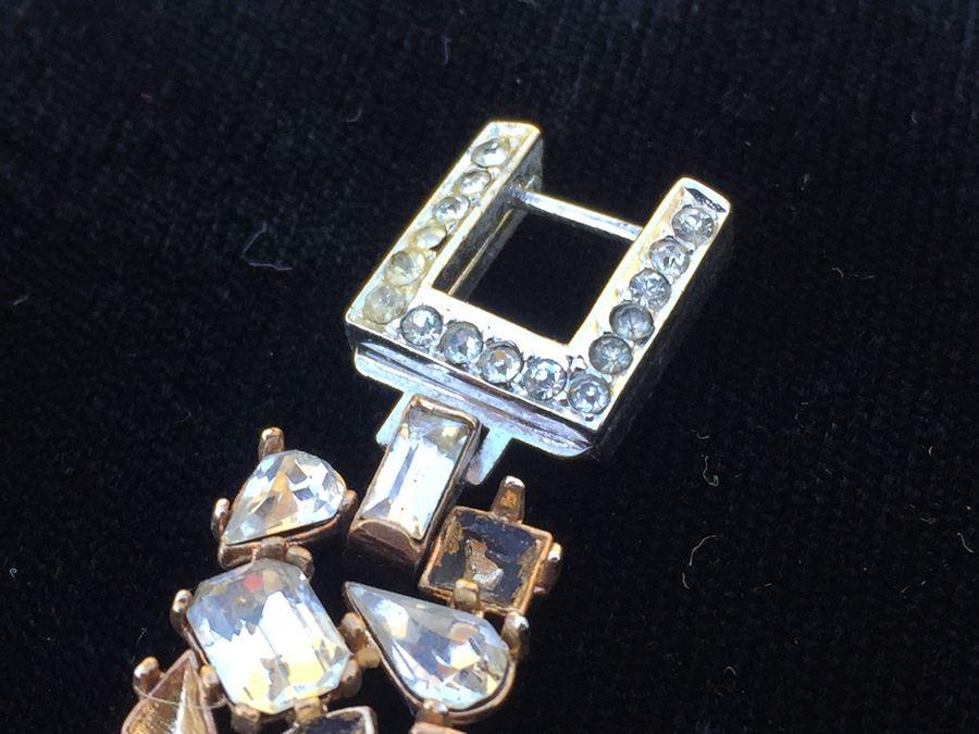 Vintage TRIFARI Necklace Missing A Few Stones [Photo 9]