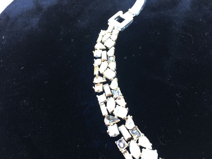Vintage TRIFARI Necklace Missing A Few Stones [Photo 5]