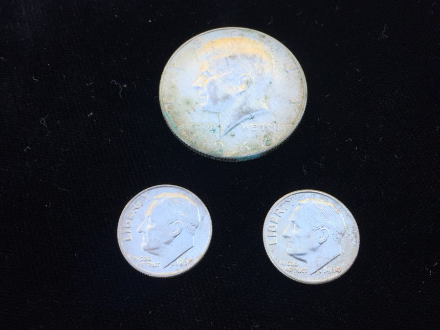 1968 D Silver Half Dollar & (2) 1964 Silver Dimes [Photo 1]