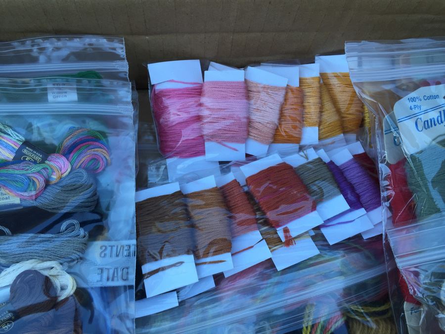 Sewing Craft Lot [Photo 20]